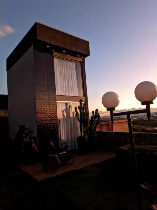 Tiny House Paraiso Minicasas Com Hidromassagem Pouso Alegre Exteriör bild