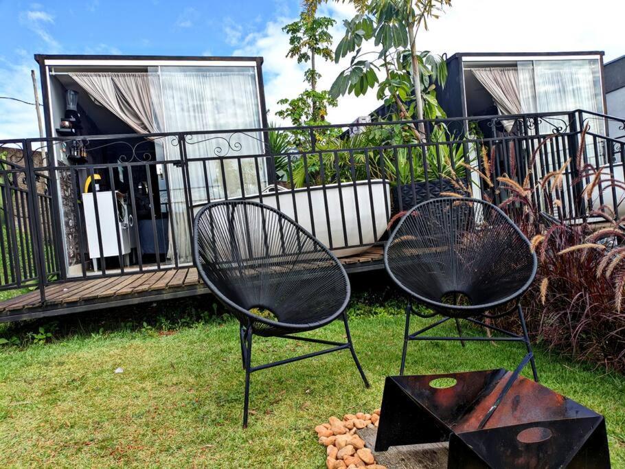 Tiny House Paraiso Minicasas Com Hidromassagem Pouso Alegre Exteriör bild