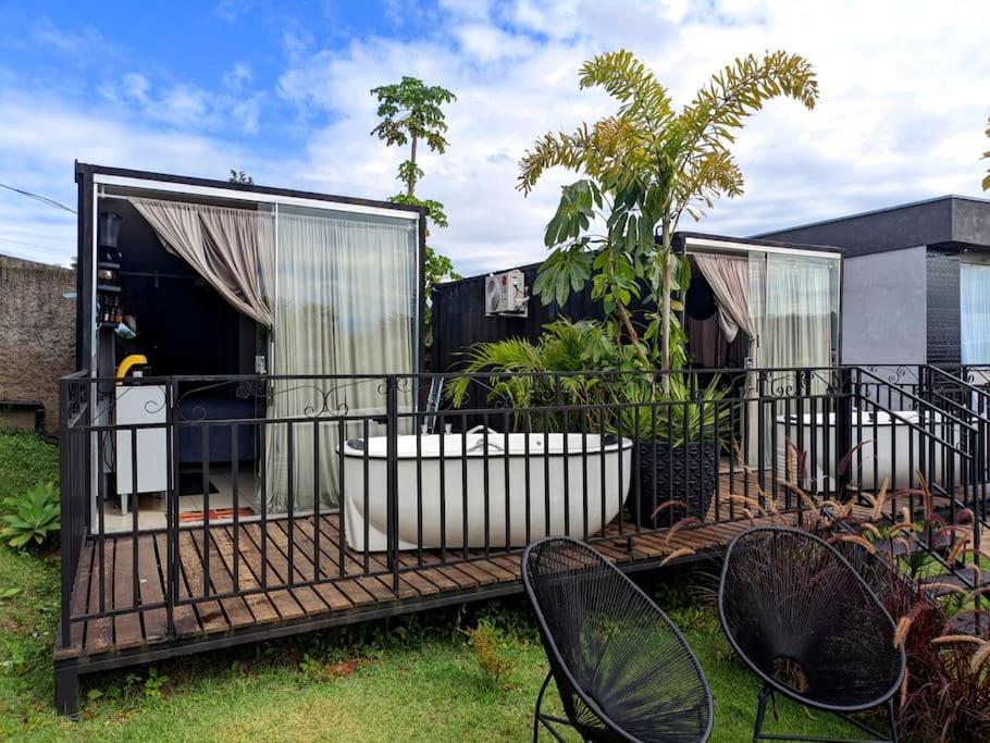 Tiny House Paraiso Minicasas Com Hidromassagem Pouso Alegre Exteriör bild